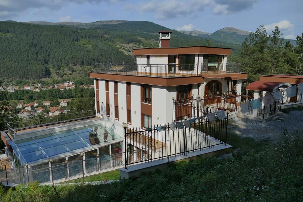 Mala Planina Guest House Iskrets Eksteriør billede