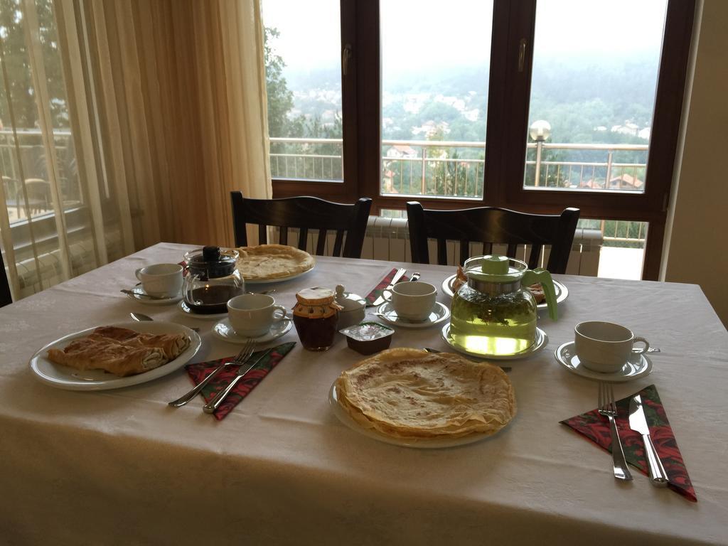 Mala Planina Guest House Iskrets Eksteriør billede